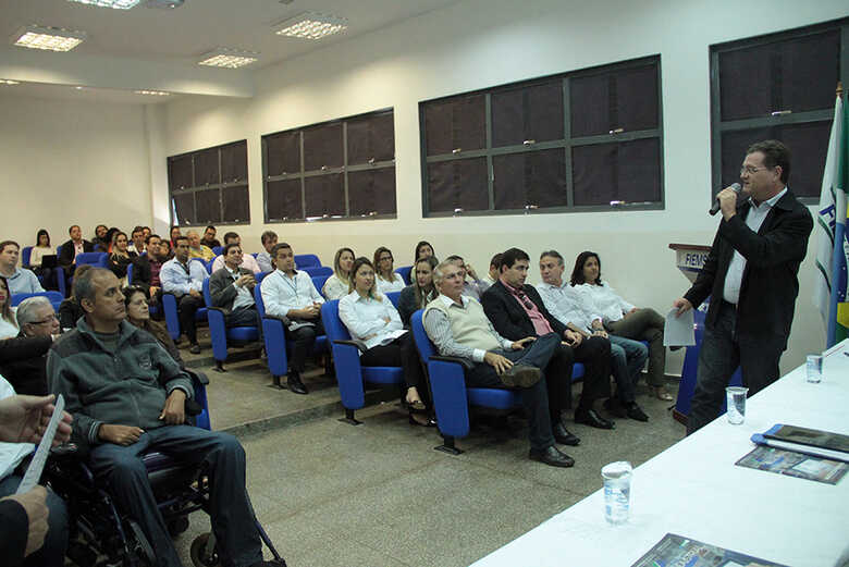 O diretor-regional do Senai Jesner Escandolhero