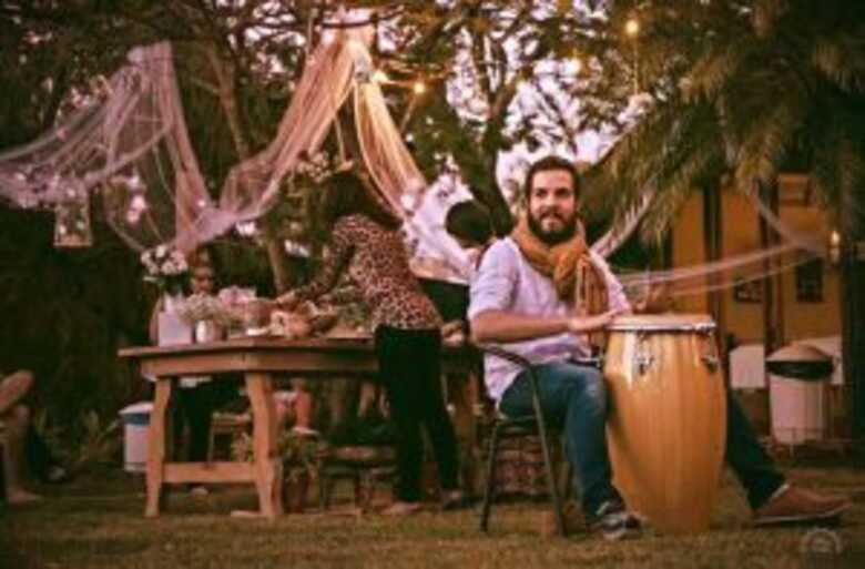 Chico Castro &eacute; uma das atra&ccedil;&otilde;es