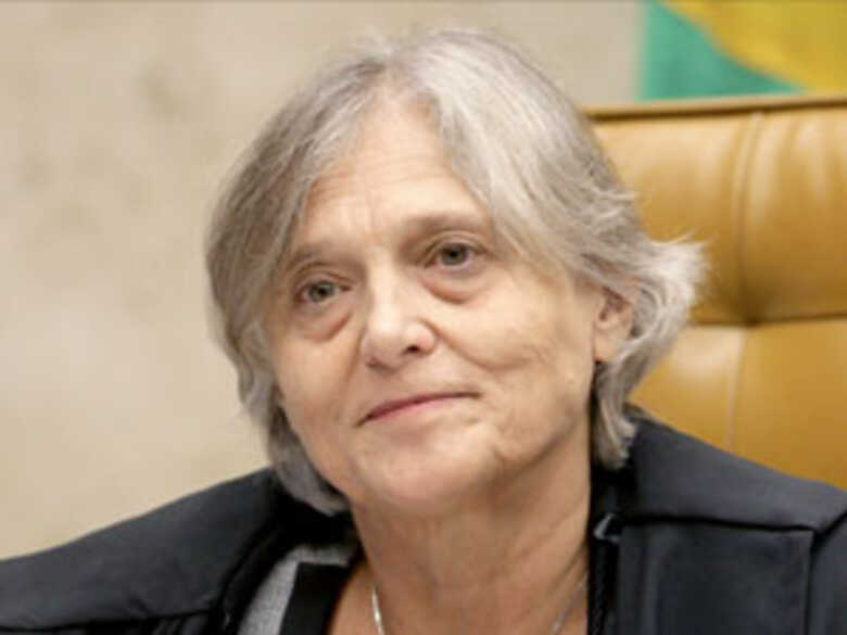 Ela Wiecko Volkmer de Castilho pediu exoneração ontem
