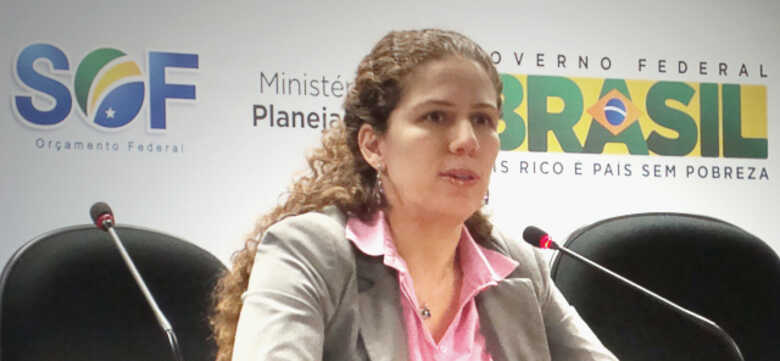 Ester Dweck n&atilde;o ir&aacute; mais depor em processo