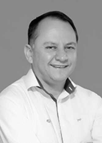 O prefeito Douglas Gomes