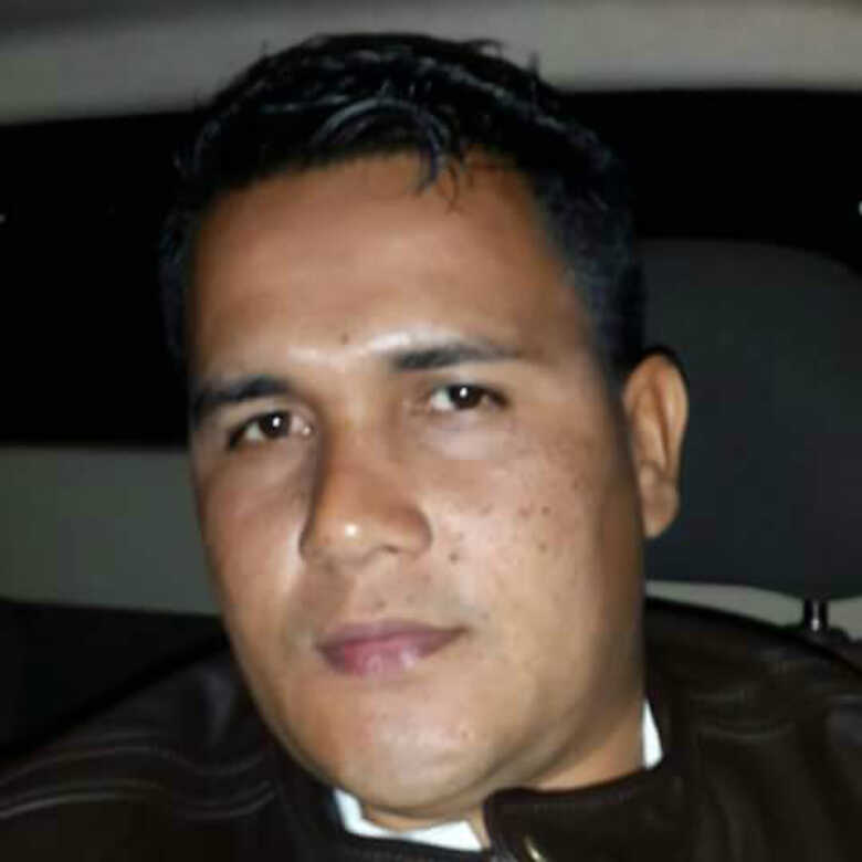 Julio não resistiu e morreu em seguida