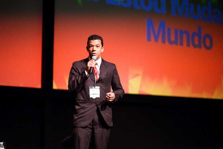 Matheus Cardoso criou o projeto "Moradigna"