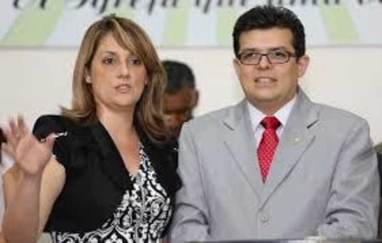 Gilmar e Andréia Olarte