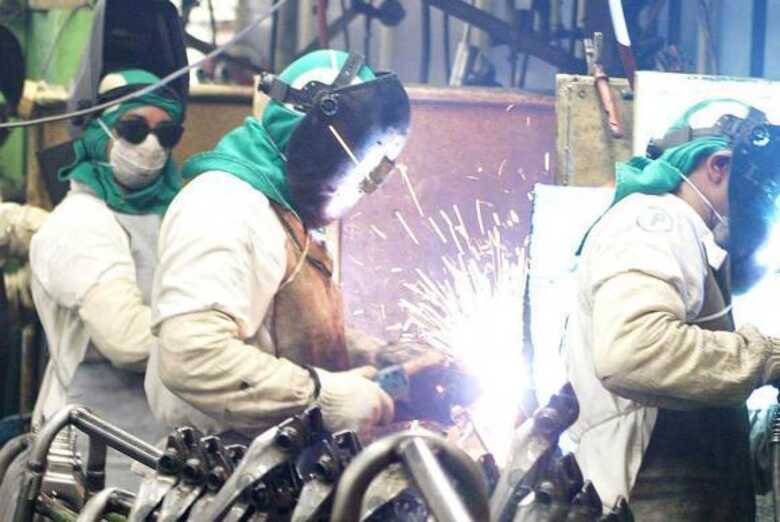 Índice de Confiança do Empresário Industrial registrou 53,7 pontos em setembro, um aumento de 2,2 pontos na comparação com agosto