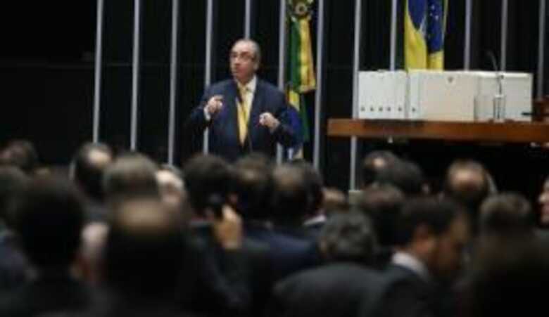 Eduardo Cunha recebeu hoje na votação que cassou o seu mandato menos de 4% dos votos daqueles que o elegeram ao posto máximo da Casa
