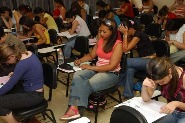 Programa financia cursos superiores com avaliação positiva no Sistema Nacional de Avaliação da Educação Superior -
