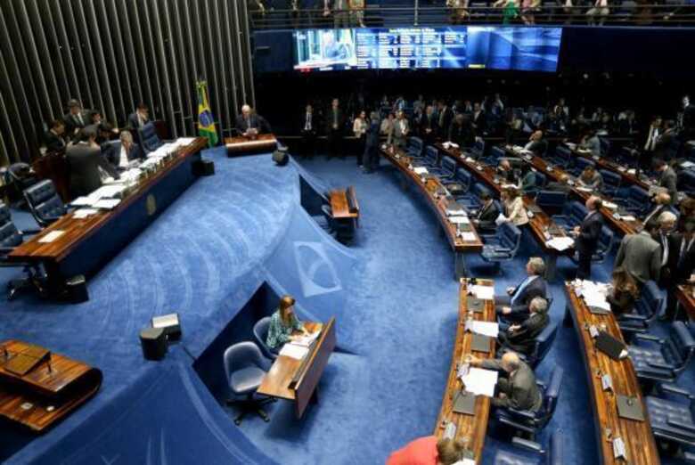 Brasília - Reajuste dos servidores da Defensoria Pública da União foi aprovado no final de agosto pelo Senado em votação simbólica