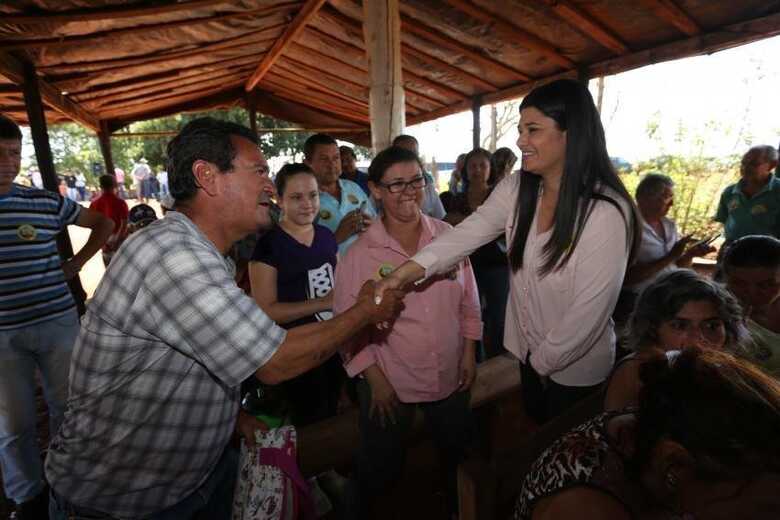 Candidata esteve no assentamento Novo Horizonte e falou sobre o compromisso em fazer mais pelos assentados e acampados da zona rural de Campo Grande