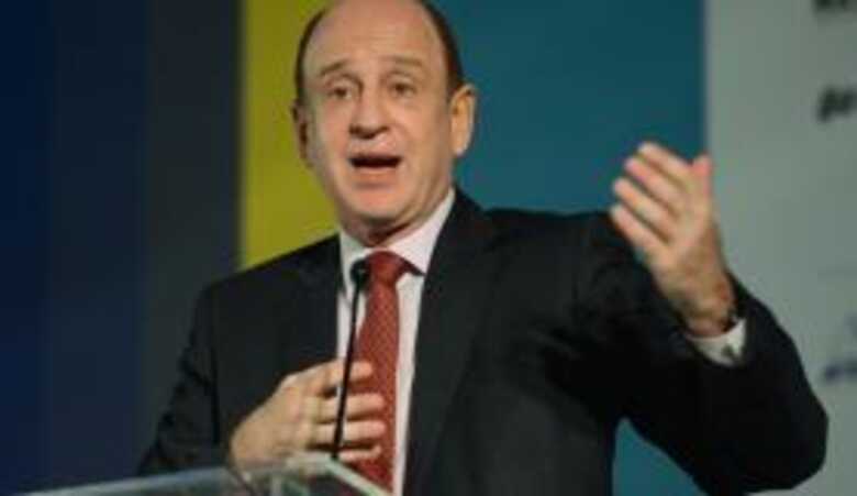 Para Benjamin Zymler, as empresas concorreram para os preju&iacute;zos sofridos pela Petrobras