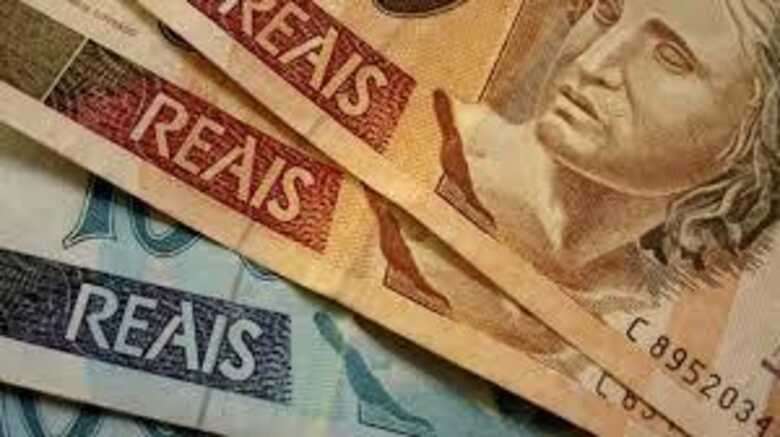 Mais de dois milhões de pessoas receberão R$ 2,576 bilhões de restituição do Imposto de Renda