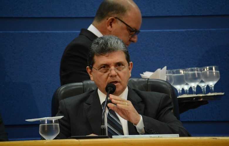 Professor João Rocha deverá ser reconduzido a presidência da Casa de Leis