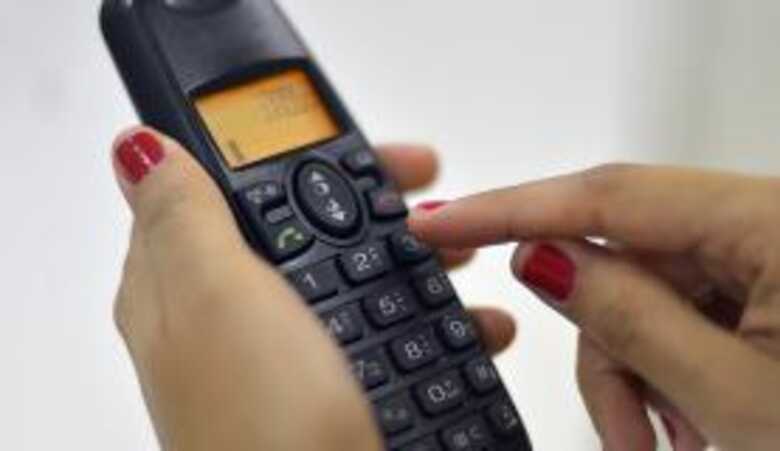 Ligação de telefone fixo para celular ficará mais barata