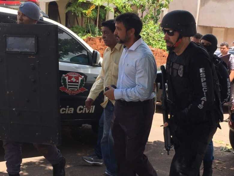 Homem se entregou à polícia depois de 3h de negociações