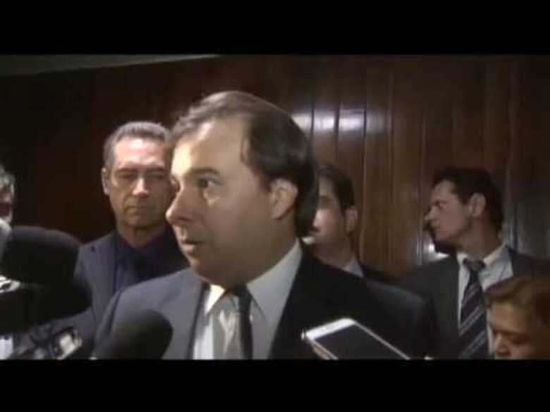 Rodrigo Maia cr&iacute;tica como absurdas e sem rela&ccedil;&atilde;o com a realidade as den&uacute;ncias de que teria recebido vantagens inevidas