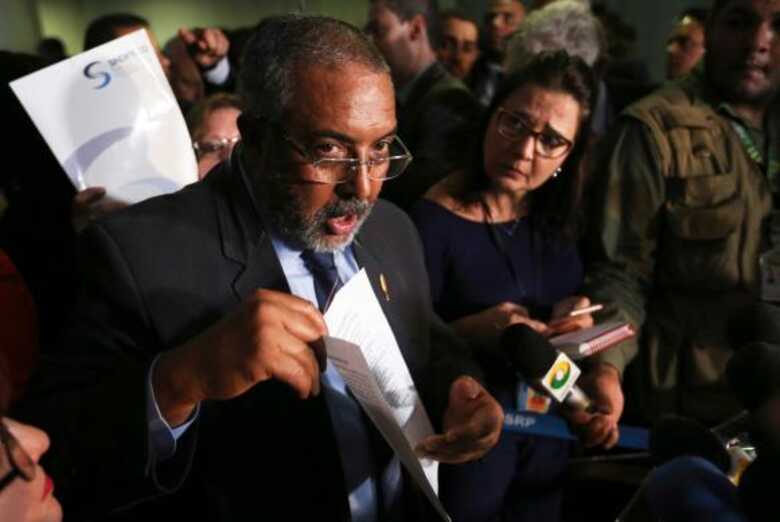 O senador Paulo Paim protocolou na Secretaria-Geral da Mesa requerimento de abertura da CPI da Previd&ecirc;ncia