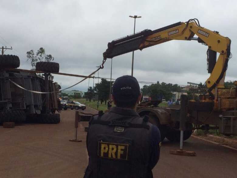 A maquina foi retirada na manh&atilde; de hoje