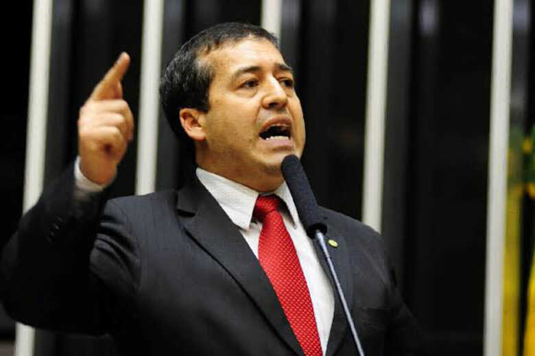 O ministro do Trabalho, Ronaldo Nogueira afirmou que a proposta está em discussão no Senado