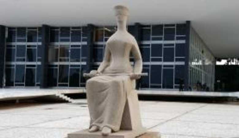 O STF decidiu, em 2012, que o aborto n&atilde;o &eacute; crime no caso de anencefalia do feto