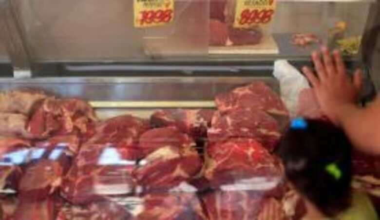 Exortações de carne brasileira para vários paises foram suspensas após operação da PF