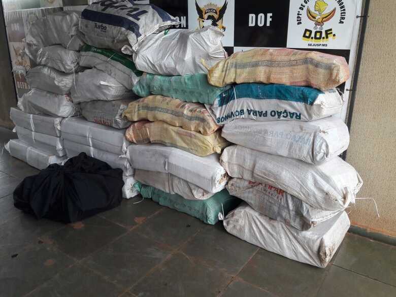 Mercadoria il&iacute;cita foi apreendida e levada at&eacute; a Defron