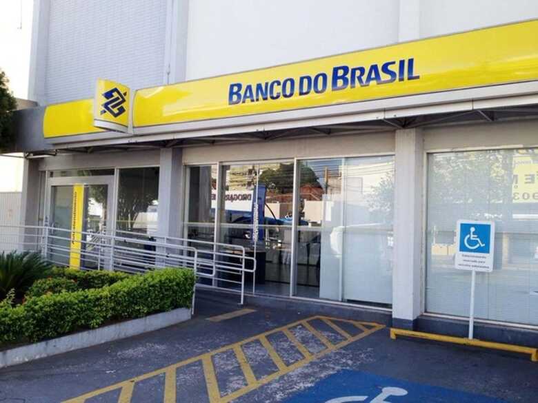Bancos n&atilde;o abrir&atilde;o nesta ter&ccedil;a (13) e quinta-feira (15)