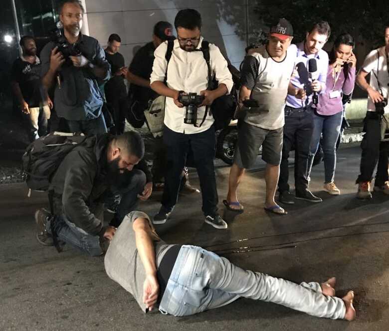 Homem foi agredido após confusão em frente ao Instituto Lula