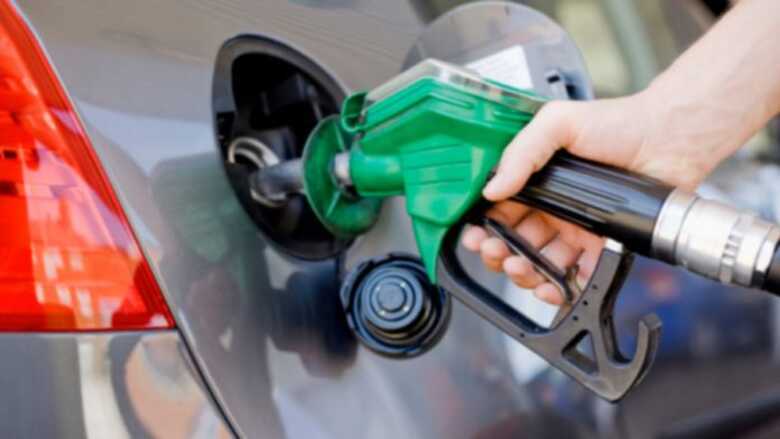 A diminuição do preço da gasolina nas refinarias foi a quinta mudança nesta semana
