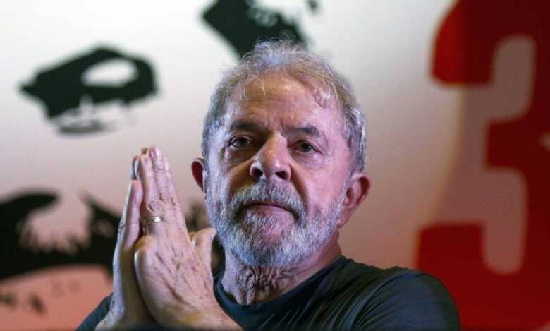 Os habeas corpus pedem a liberdade de Lula