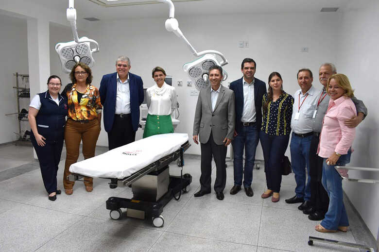 O ministro-chefe da Secretaria de Governo da Presidência, Carlos Marun, visitou unidade de trauma da Santa Casa