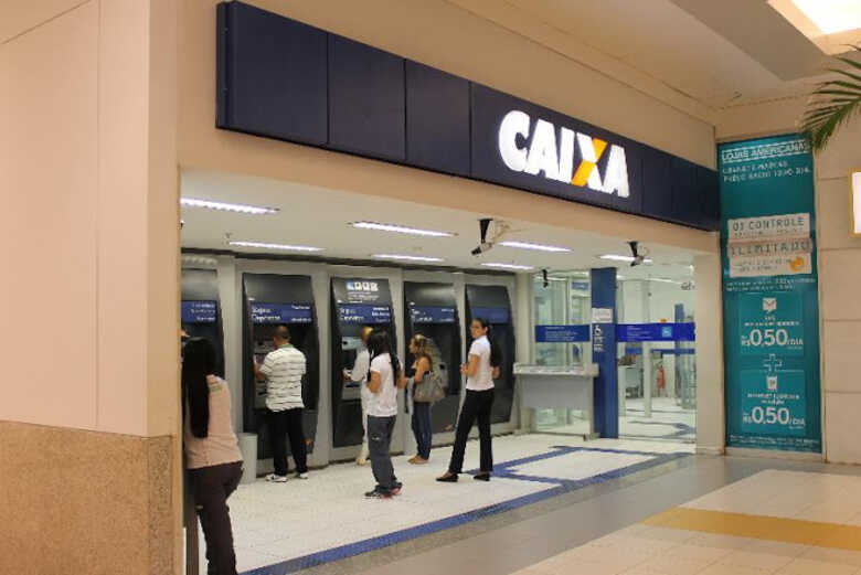 Desde o dia 8 de agosto, o crédito para correntistas da Caixa e do Banco do Brasil está sendo feito automaticamente