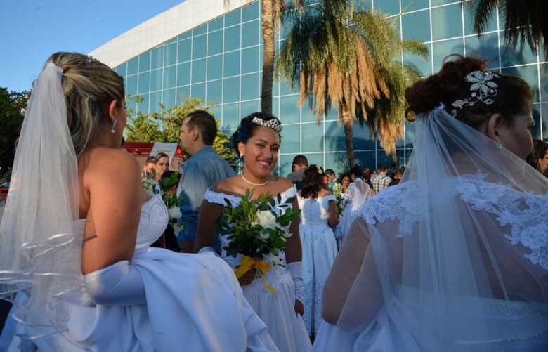 Com a proposta aprovada, casamento no Brasil só a partir de 16 anos completos