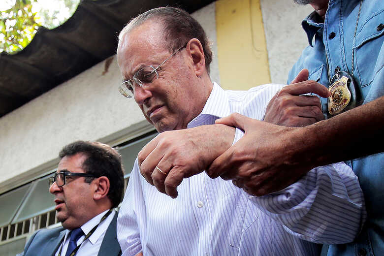 Em maio do ano passado Maluf foi condenado a 7 anos, 9 meses e 10 dias de prisão por lavagem de dinheiro