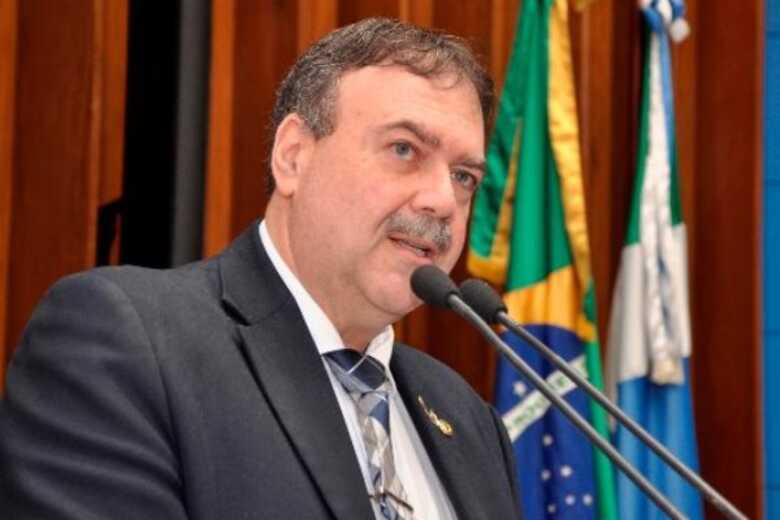 O deputado estadual Dr. Paulo Siufi é o autor da nova lei