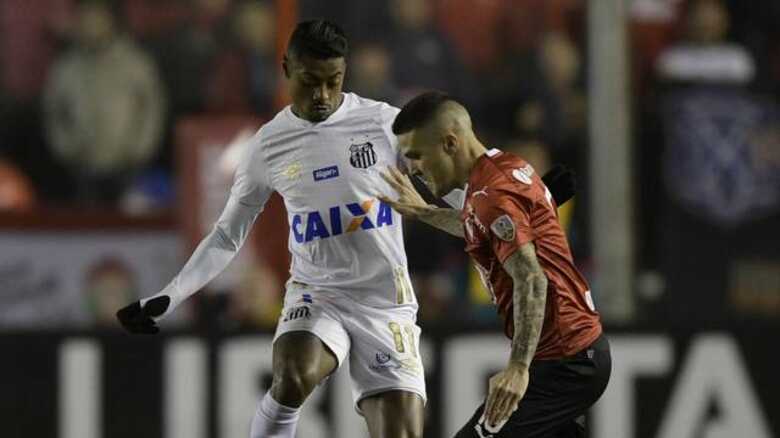 O Santos terá que vencer por quatro gols de diferença para avançar na competição
