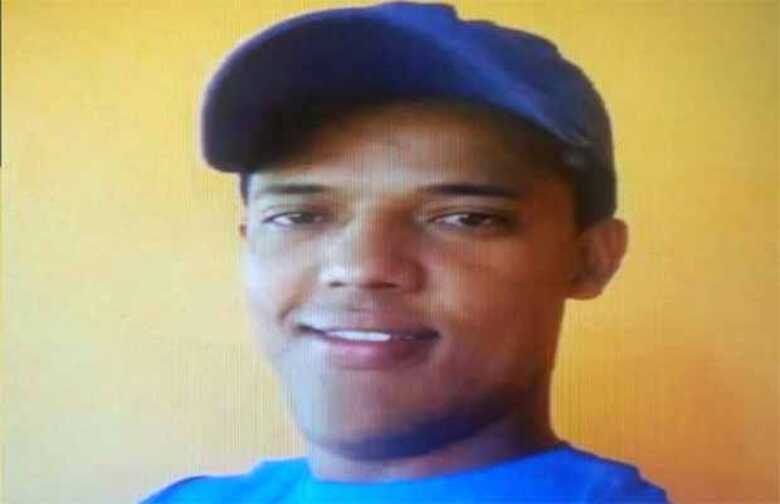 Homem suspeito de ser o autor do atentado em tabacaria