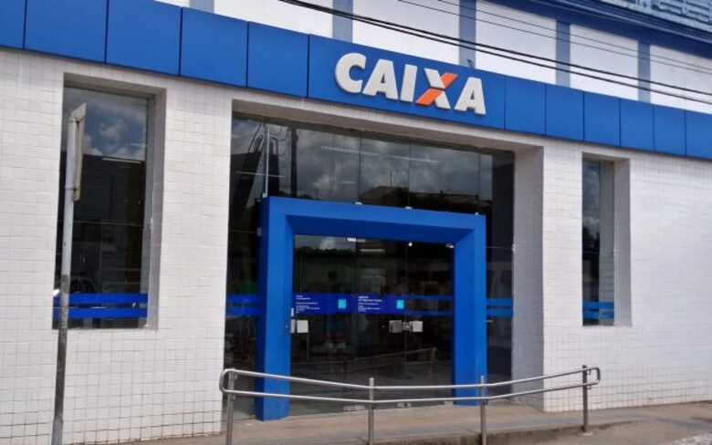 A Caixa informou também que a partir de novembro oferecerá um novo serviço de avaliações de imóveis