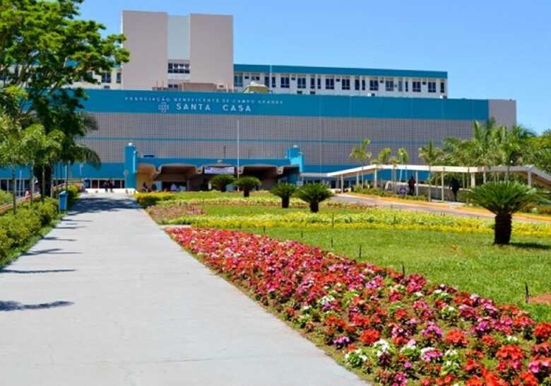 As vítimas foram transferidas para a Santa Casa da capital