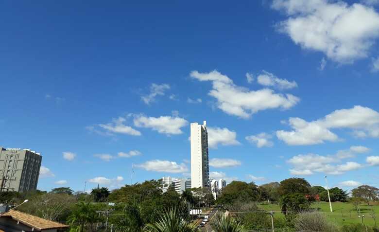 Na quarta-feira (5), pode fazer frio pela manhã, mas a tarde a temperatura sobe novamente