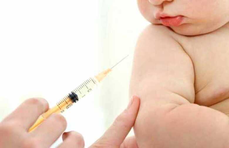 Crianças de 1 a menores de 5 anos precisam ser vacinadas