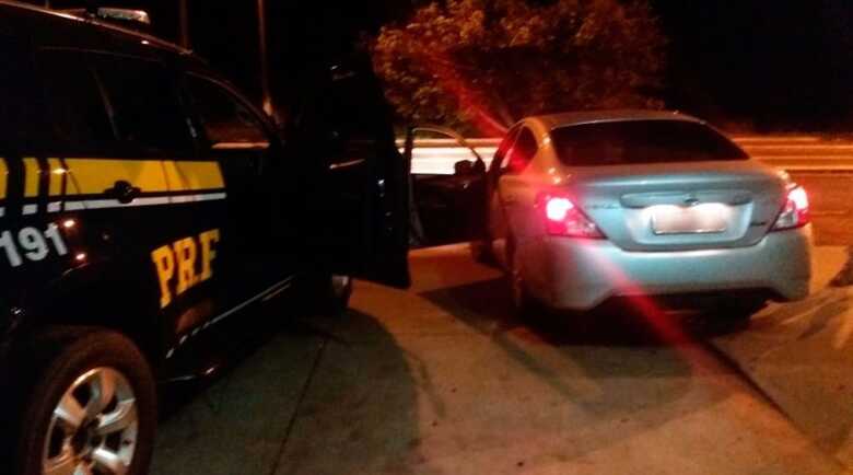 Veículo e as drogas foram encaminhados à Delegacia de Polícia Civil em Nova Andradina