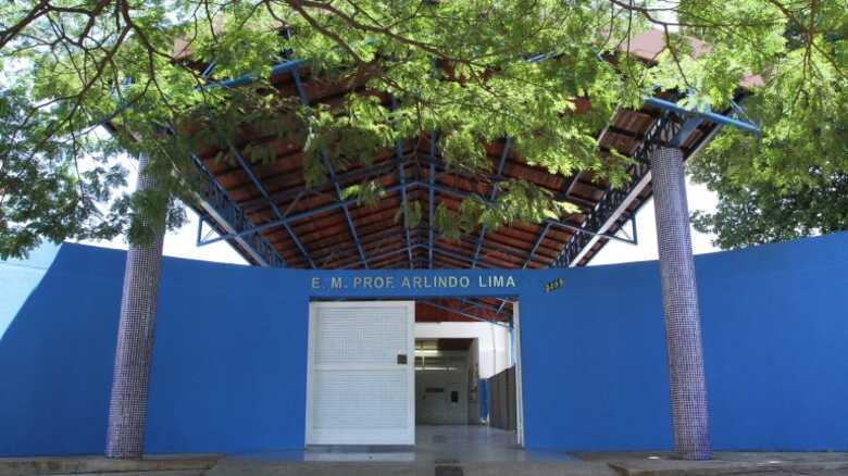 As escolas municipais Danda Nunes, Antonio José Paniago e Arlindo Lima receberão melhorias com o investimento anunciado