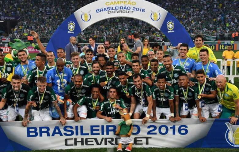 O Palmeiras defende uma invencibilidade de 15 partidas sem derrotas no Brasileirão, depois que o técnico Luiz Felipe Scolari assumiu a equipe