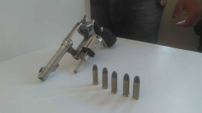 Revolver calibre 38