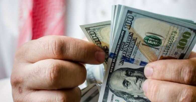 dólar caiu 0,93% na quarta-feira (27)