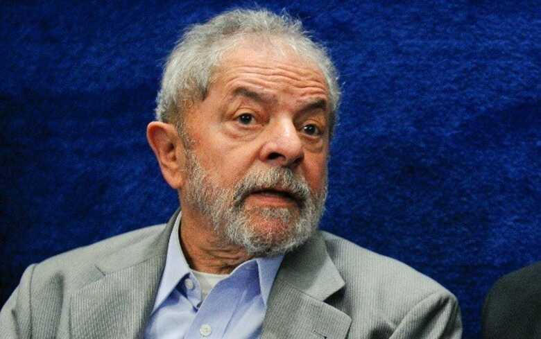 Lula está preso desde 7 de abril na Superintendência da Polícia Federal em Curitiba