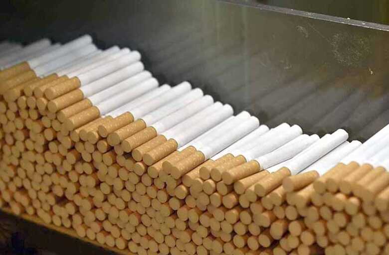Foram consumidos 106,2 bilhões de cigarros, dos quais 57,5 bilhões de unidades (54%) fora do mercado legal