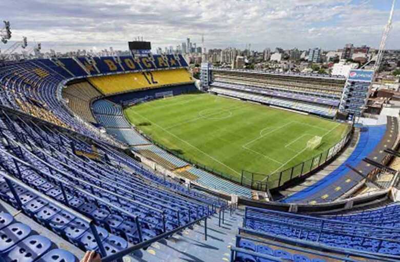 "La Bombonera", com capacidade para 48 mil espectadores