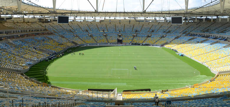 Decisão foi tomada depois de um impasse enfre Fluminense e Flamengo, pois as duas equipes querem jogar no Maracanã