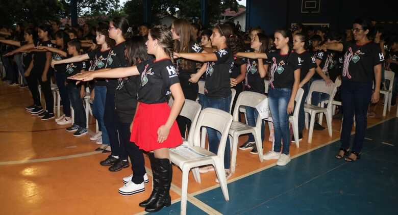 Participaram do concurso oito escolas da Rede Municipal de Ensino